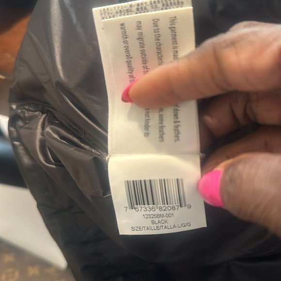 BCBGMaxazria Puffer Coat - Picture 8 of 9